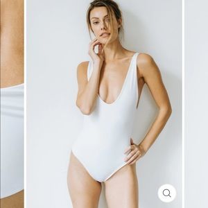 Londre Minimalist Suit Size S